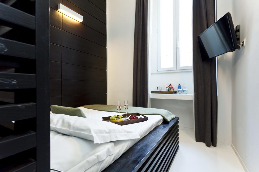Navona Suites Roma Habitación foto